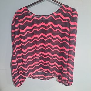 Xhilaration Chevron Zipper Back Blouse